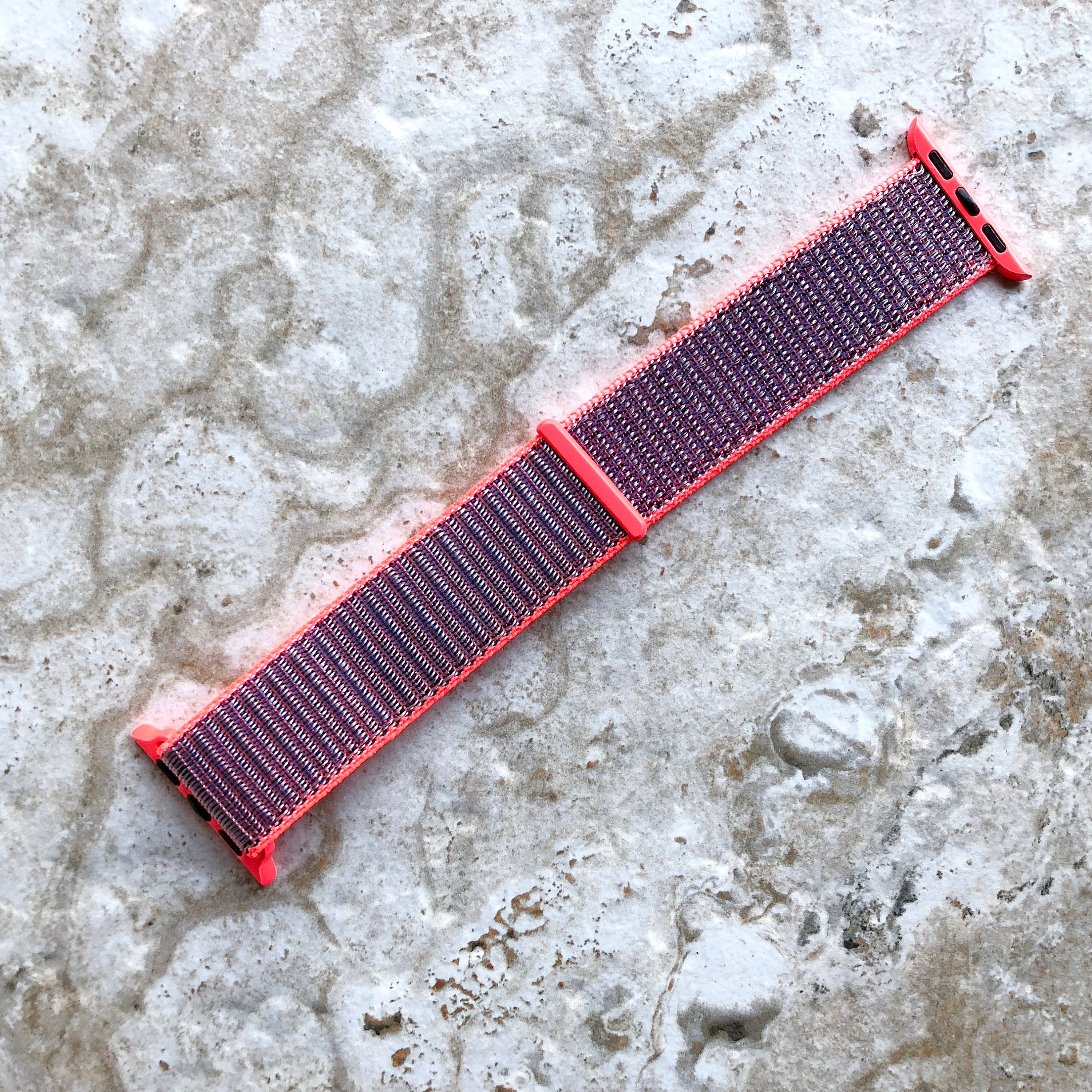 Apple Signal Red Sports Loop Hook Band Strap for iWatch 38mm 40mm 41mm Case 1 2 3 4 5 6 SE 7 8 9 Series Edition Breathable Soft Nylon Weave